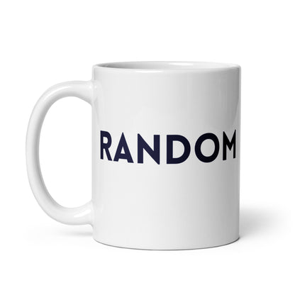 Taza con frase “Random.” para adolescentes