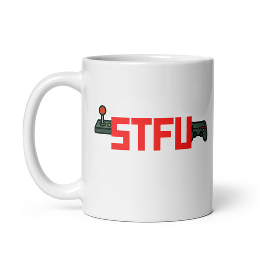 Taza con mensaje “STFU” para jugadores intensos